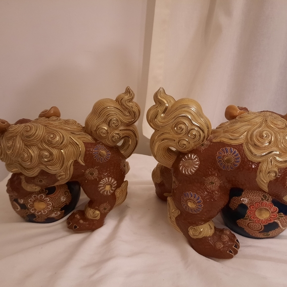 Vintage Japanese Kutani Foo Dogs/Lions - Picture 10 of 11